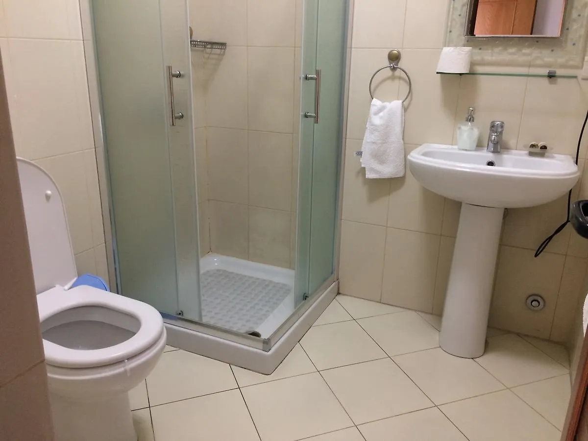 Eder Hotel Τίρανα 2*,  Αλβανία